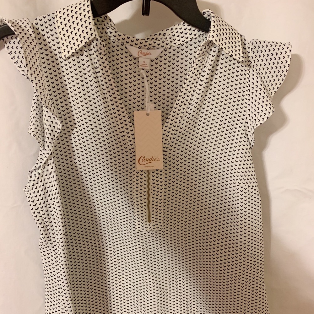 Black and white top